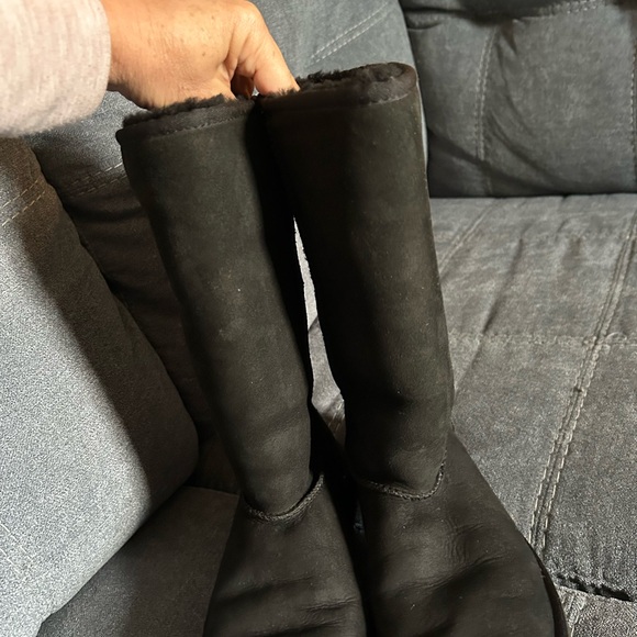 UGG Classic Black Boots - Picture 7 of 9